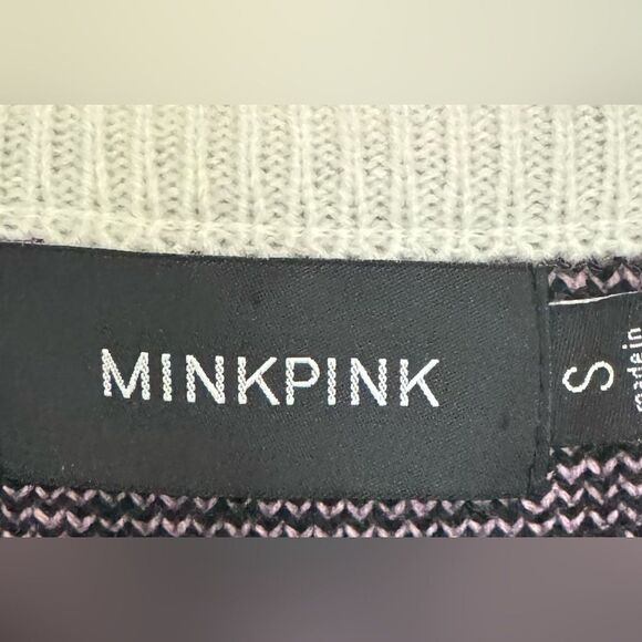Revolve MINKPINK ‘All Smiles’ Pullover Sweater in Black, Yellow & Pink Size S - Picture 6 of 11